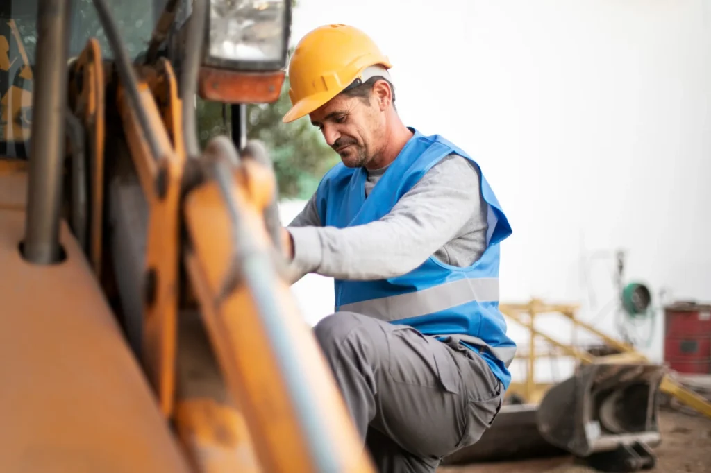 Man using an excavator for digging on day light1